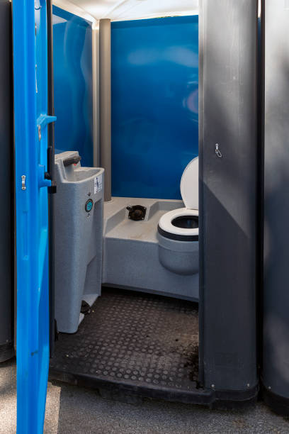 Portable Toilet Options We Offer in Baldwin, WI